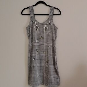 Elegant Gray Plaid Mini Dress with Floral Details